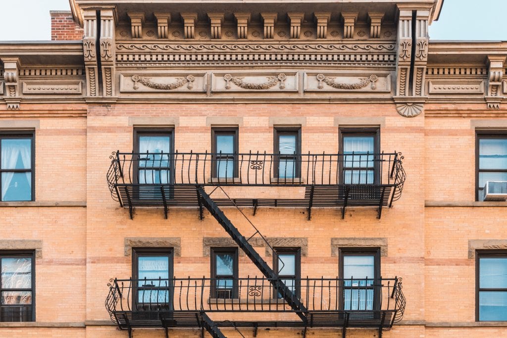 NoFee Apartments in the Upper East Side at 96th Street Brownstones, located at 128136 East
